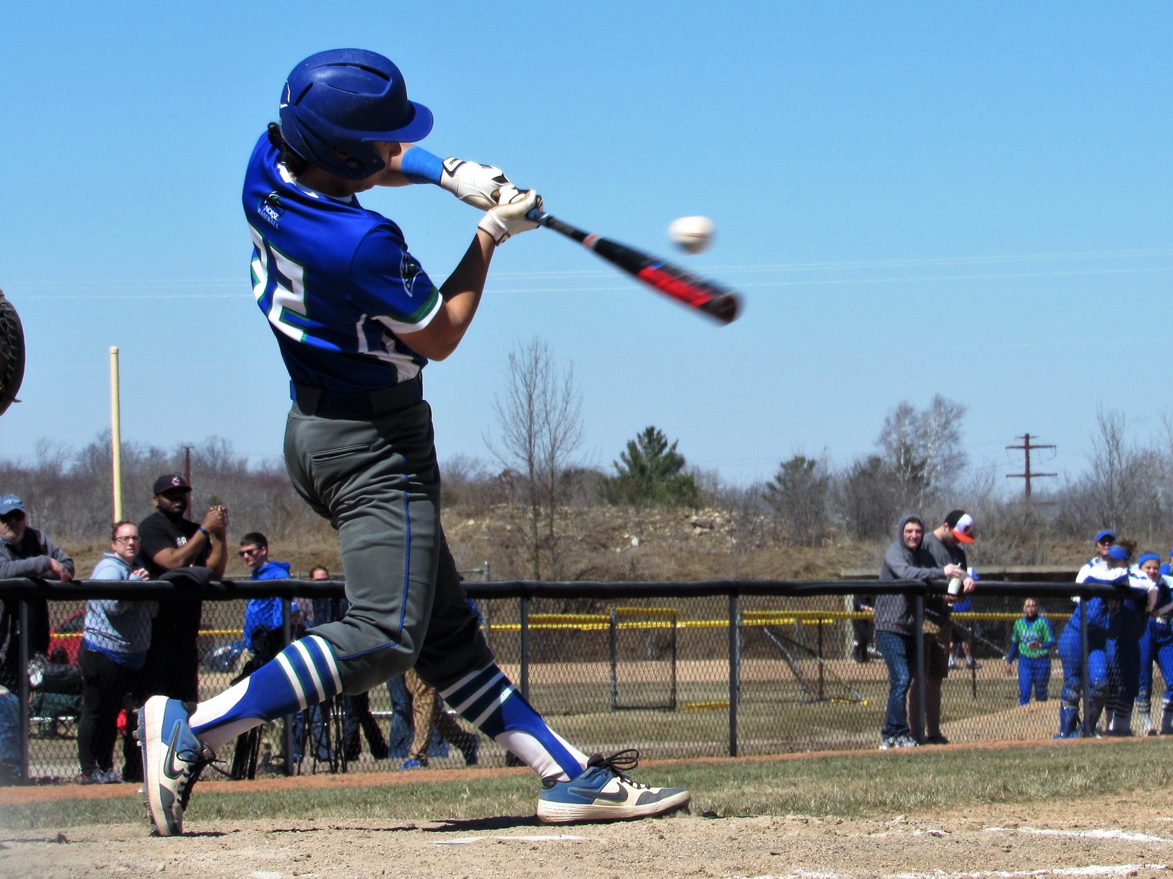 Oliver Dunn making contact with the pitch
