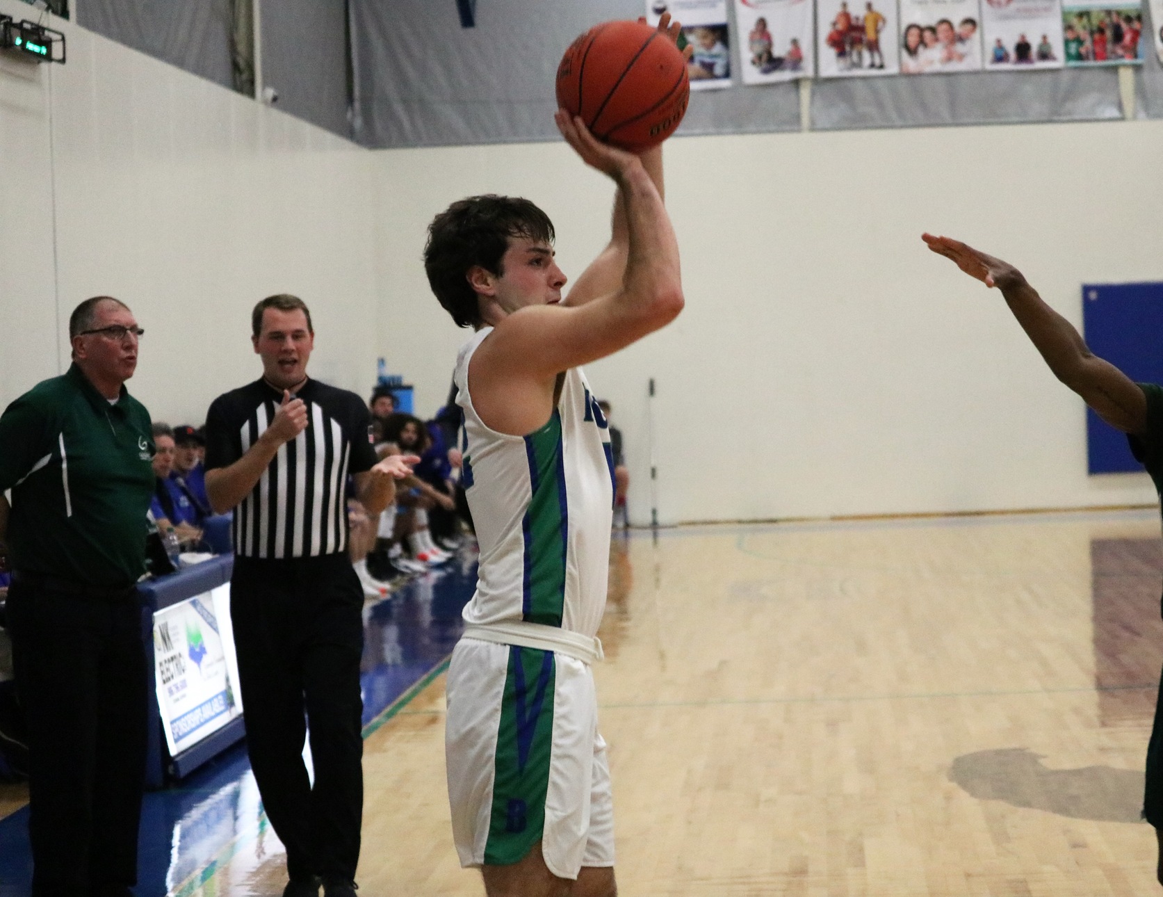 Matt Wagner about to release a three-point attempt