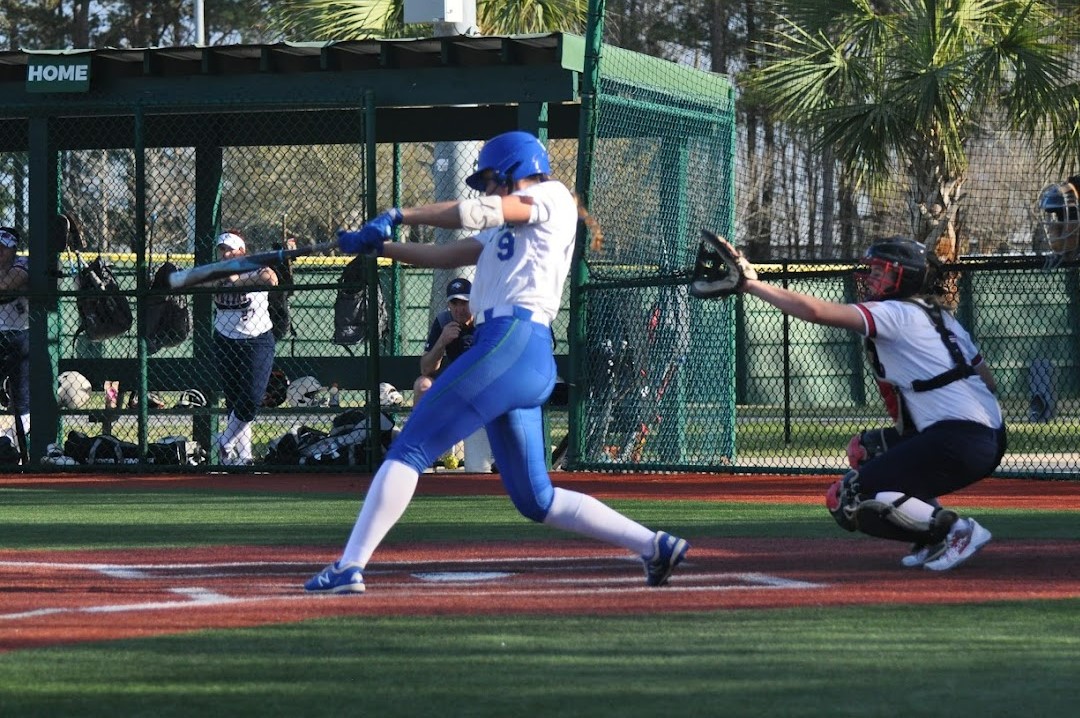 Natalie Belanger mid swing